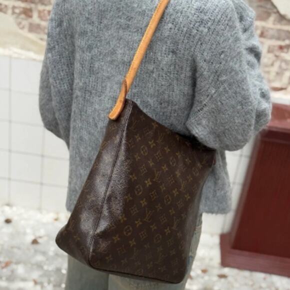 💎✨AUTHENTIC✨💎Louis Vuitton Looping GM Shoulder bag - Picture 1 of 9